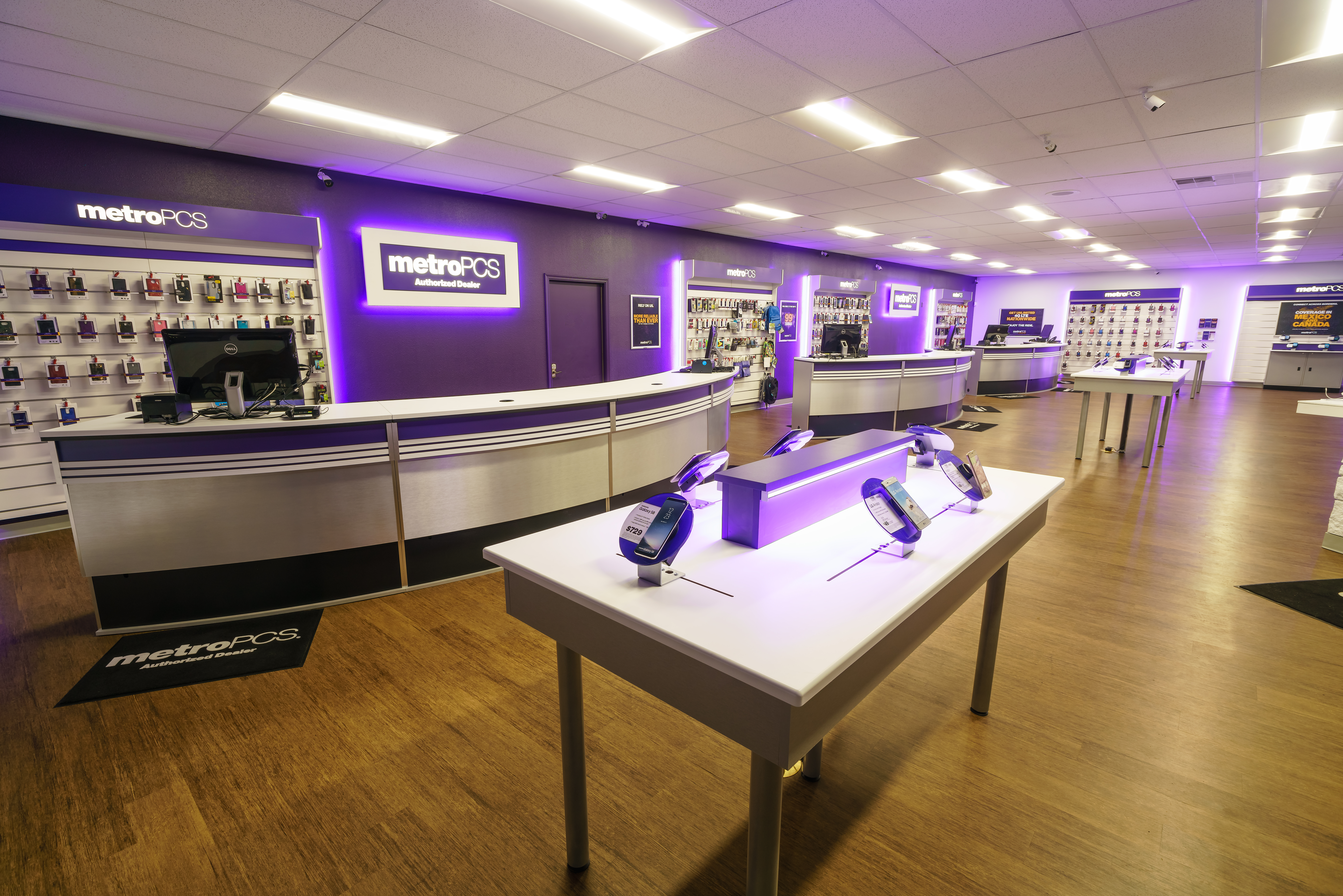 metropcs retail fixtures